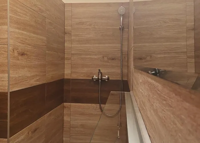 Sirius B Aparthotel 3*